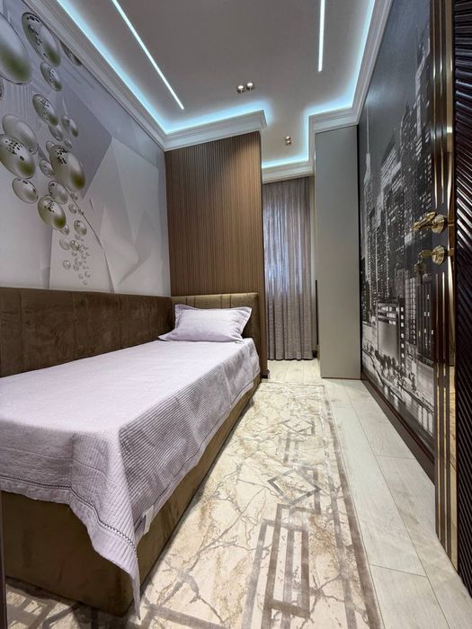 4/6/9 ЛЮКС  Садык Азимова/Истикбол  ор-р ресторан Эфенди