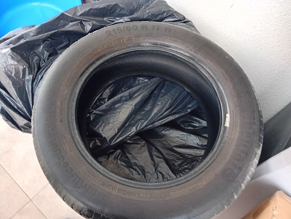 ₩ vând 4 cauciuri de vara continental 215/60/R17