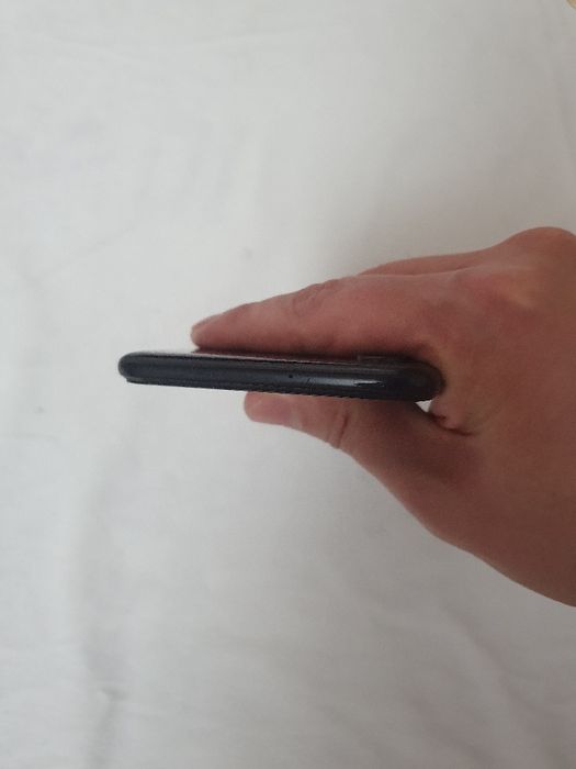 Srochna sotiladi Samsung Galaxy A10S 32Gb Black rang Original Veitnam