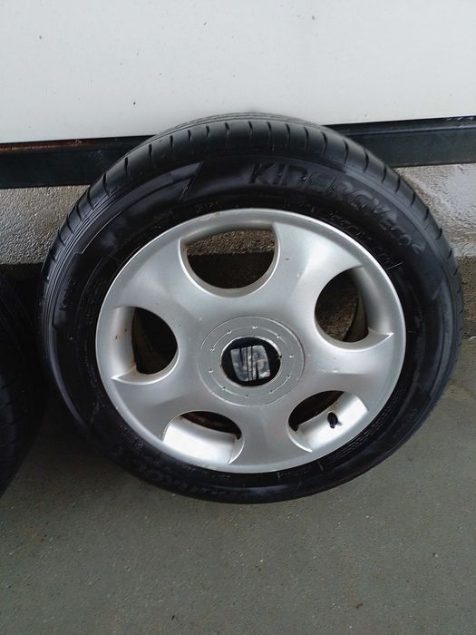 Set genti cu cauciucuri pe 16