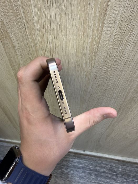 Iphone 16 pro 10 sikl