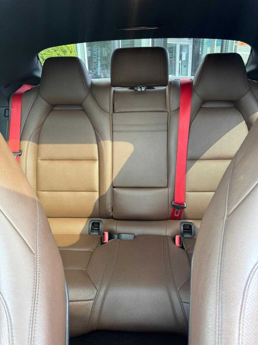 Vand Mercedes-Benz CLA 45 AMG 4MATIC – 2015 | 381 CP | Full Option