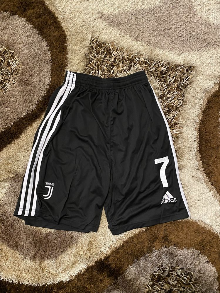 tricou+shorts Ronaldo Juventus 18/19 M si L