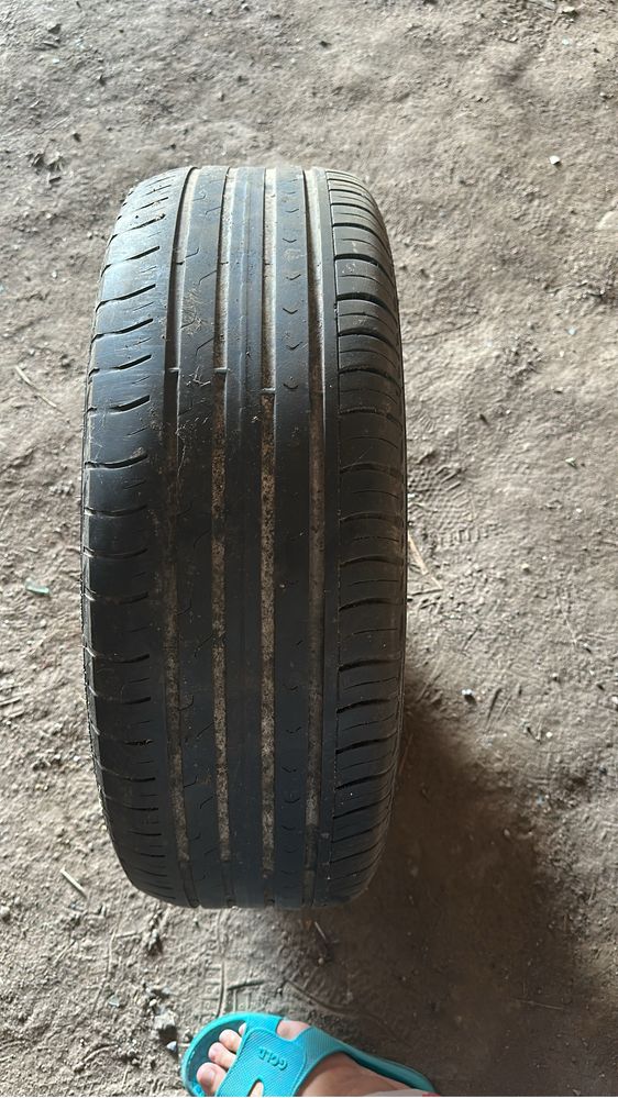 Продам шины срочно