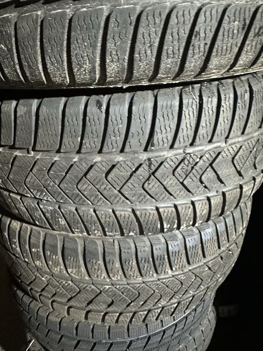 Cauuciucuri 225/45/18 iarna Pireli