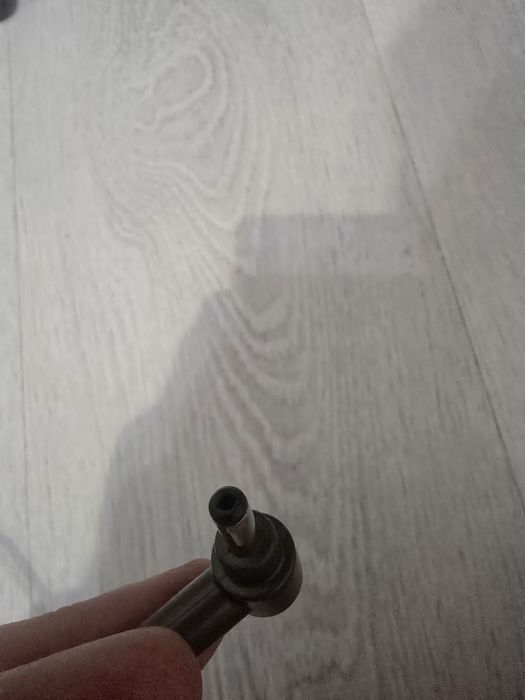 Incarcator aspirator Dyson