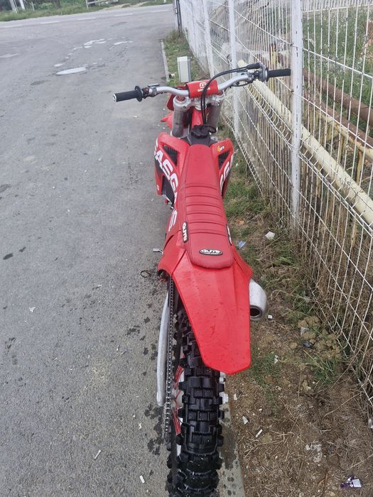 Vând cross GASGAS MC250F