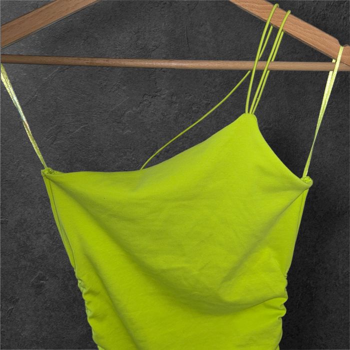 Rochie midi galben neon asimetrica cu fronseu Zara 34