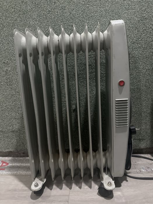 Обогреватель рабочий хороший