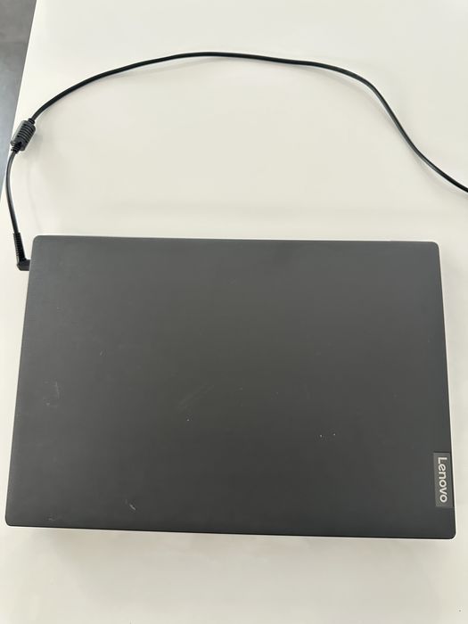 Vand laptop Lenovo