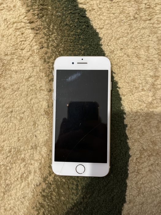 Iphone 7 телефон