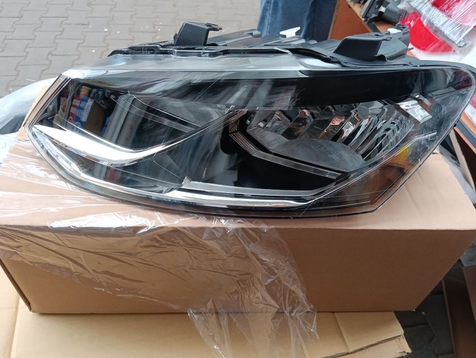 Поло рест 2015+  фары, фонари, туманки