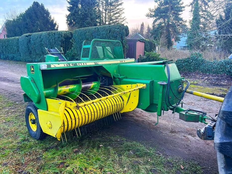 Presa balotiera John Deere 332 A an 2016 aparate cu bratari  339 349