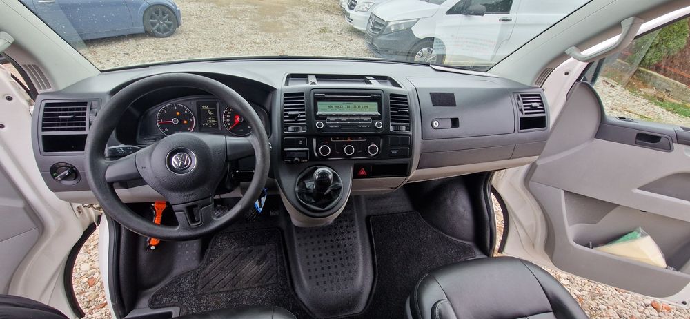 Volkswagen vw T5 2.0tdi 2-3 locuri si marfa AC 2011 XXL rate TBI Bank