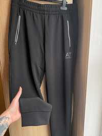 Pantalon emporio armani priginal