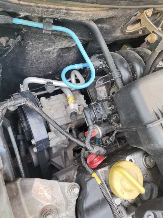 Продавам Фиат Пунто 2004 г. Еко 3