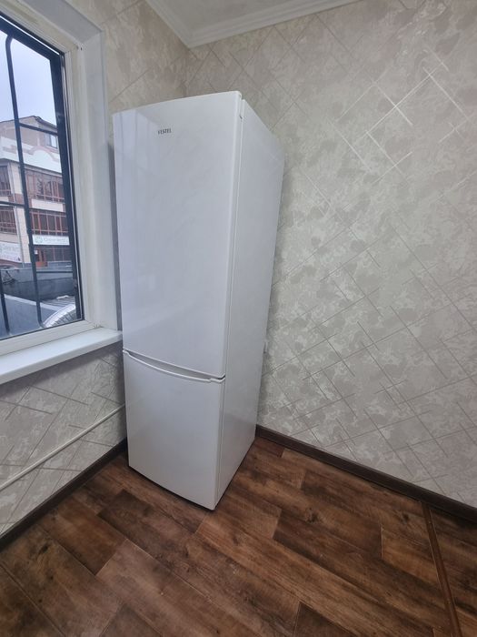 Продаётся холодильник vestel