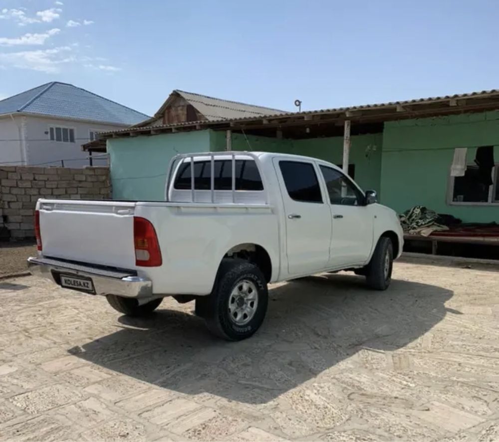 Hilux сатылады 2011 в хорошем состояний