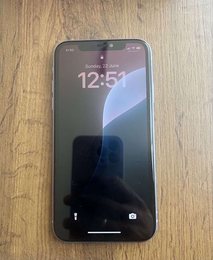 iPhone 11- лилав