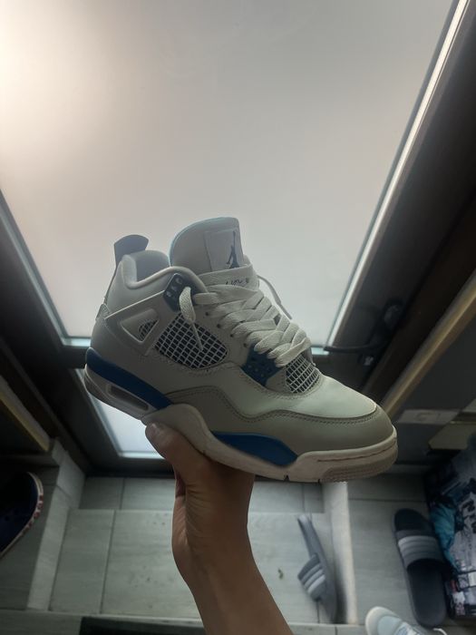 Jordan 4 military blue