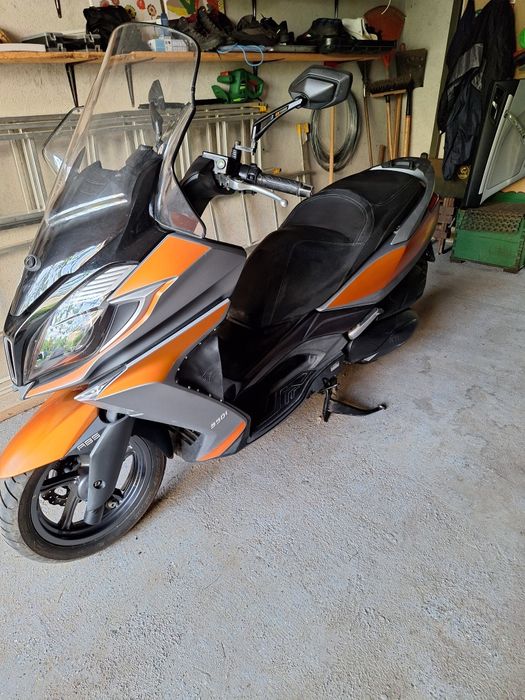 Maxiscuter Kymco Downtown 350i