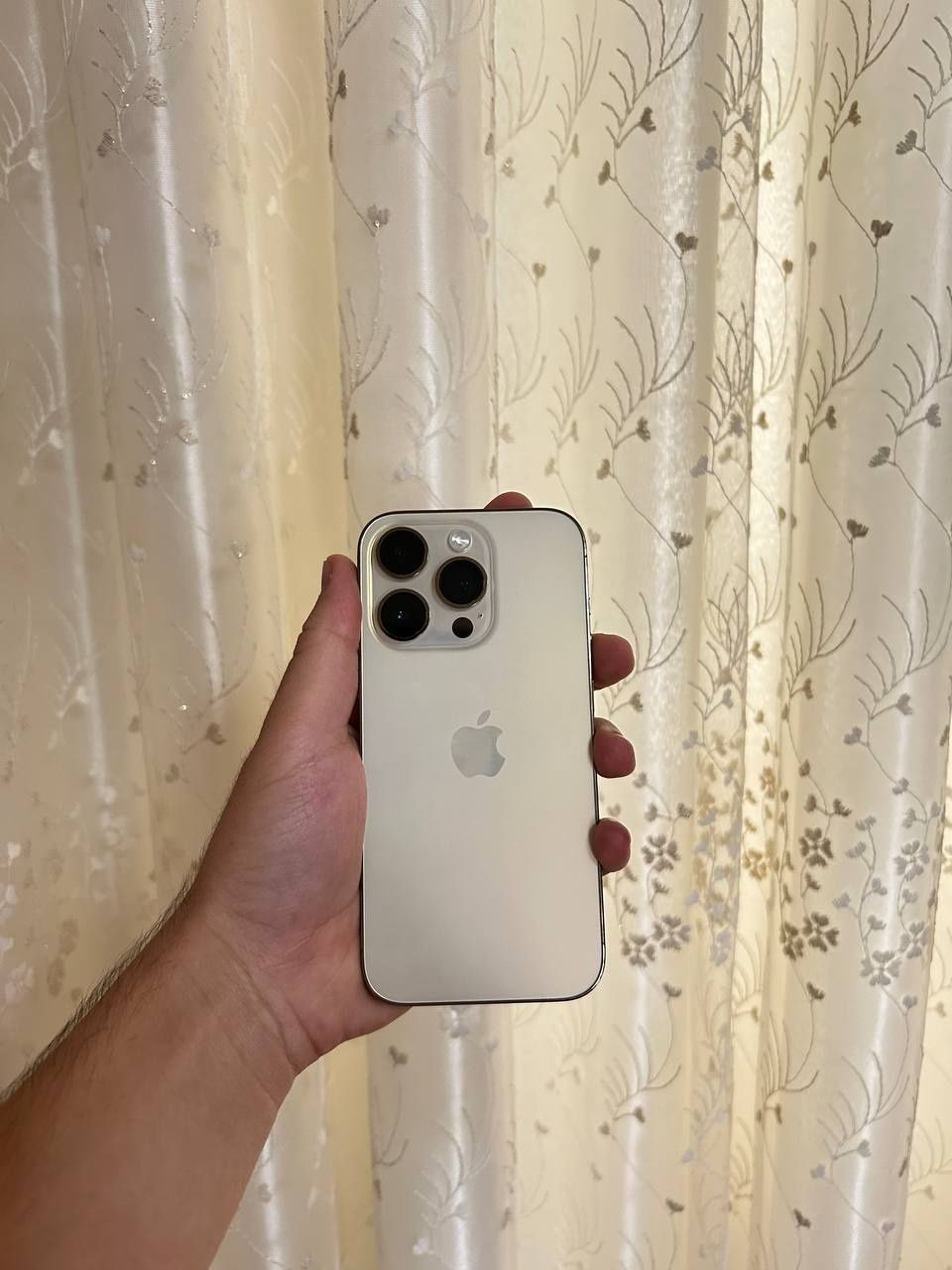 IPhone 14pro full