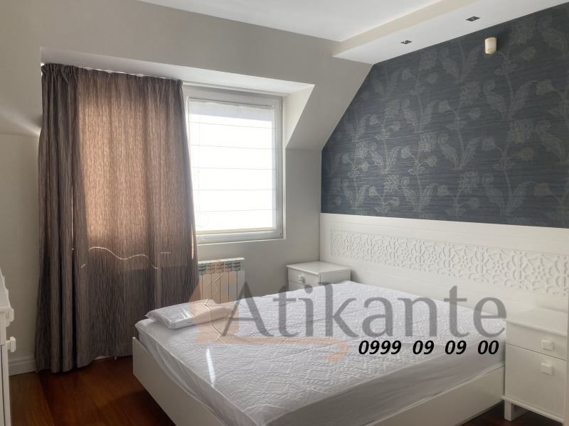 Дава се под наем Четиристаен апартамент в София, Иван Вазов - 160 кв.м за 1500 € - Снимка #7