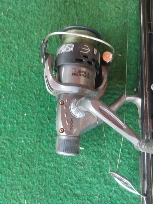 Vând undite urgent!!