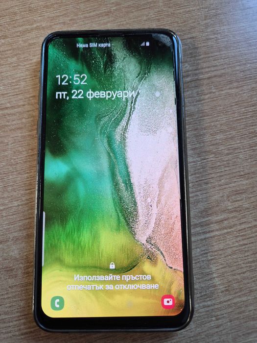 Смартфон Samsung S10e