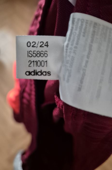 Оригинално футболно долнище Adidas Roma / Рома - Размер Л - НОВО