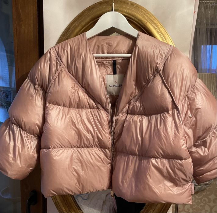 Jacheta Moncler originală superba mărimea  L