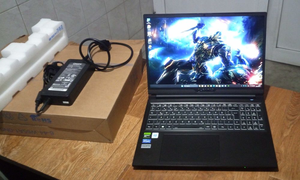 Лаптоп НОВ Captiva  Gaming I76-029- i9 13900HX- 64GB RAM  RTX 4060 8GB