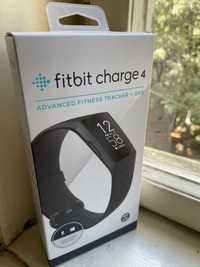 Смарт часовник Fitbit Charge 4