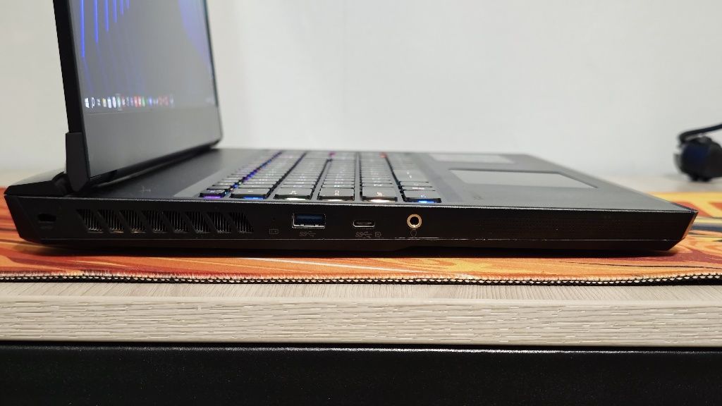 Продам игровой ноутбук MSI Vector GP76 Core i7 12700H, RTX3070ti