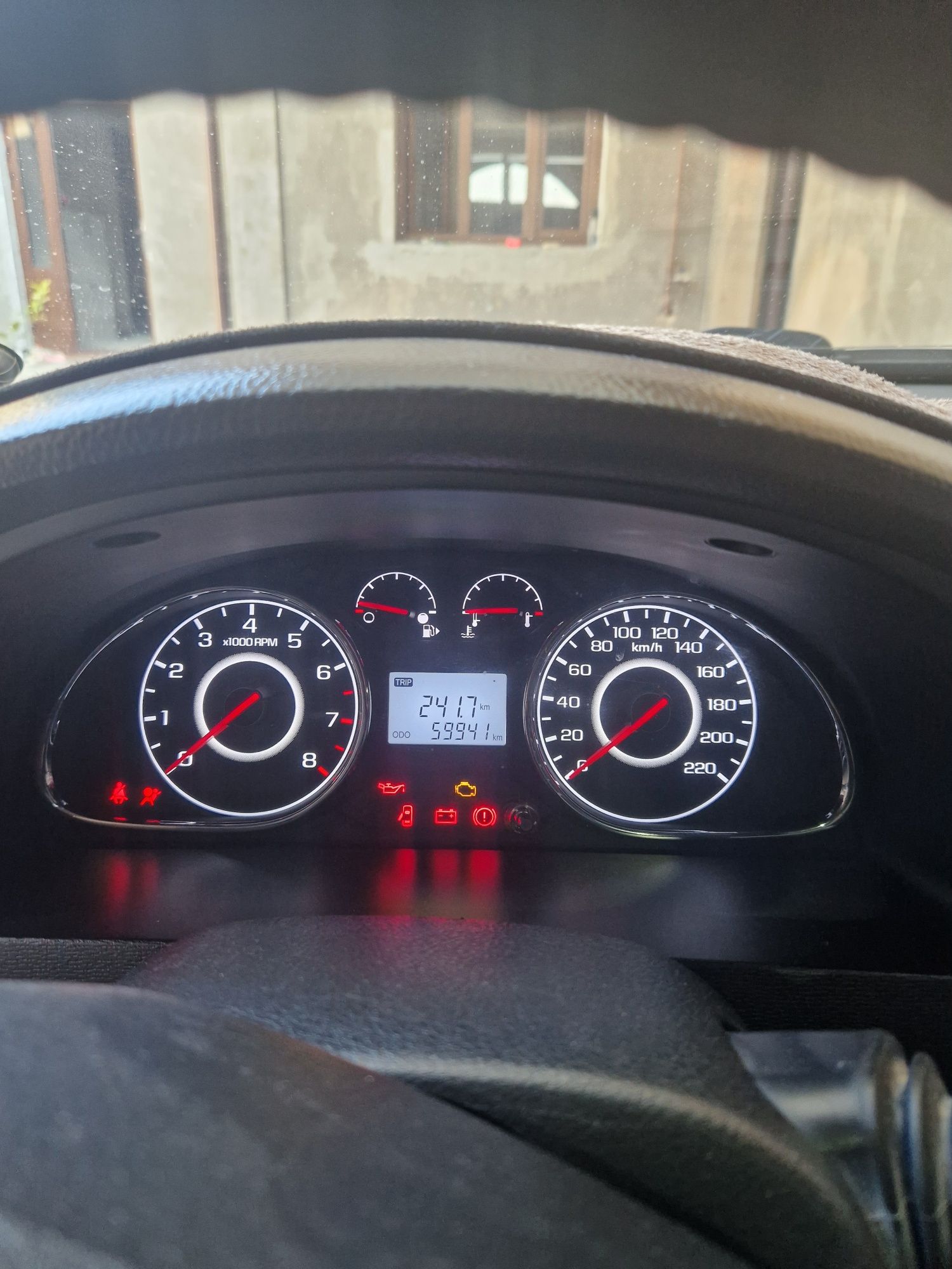 2020 - yil . Probeg  60.000 kraska toza . Kamera star stop 906 megicar