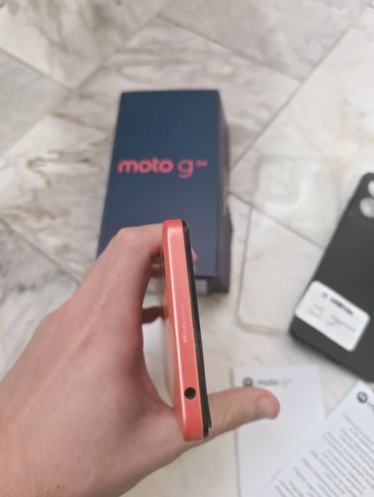 Motorola Moto G04 перфектен като нов