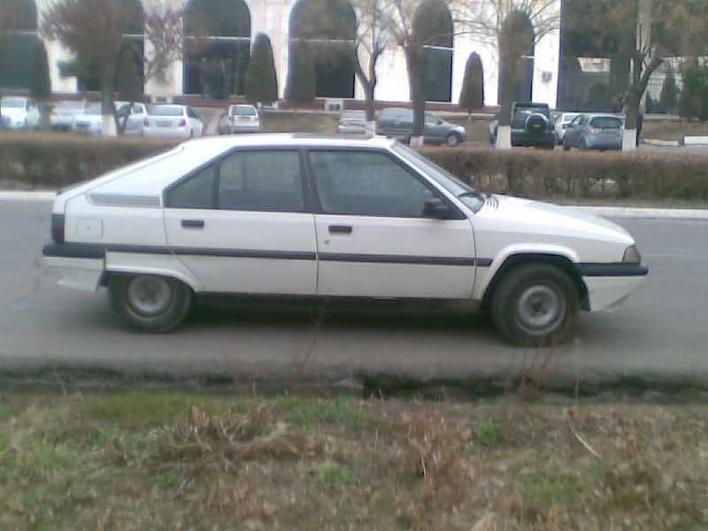 Автомобиль Ситроен ВХ19