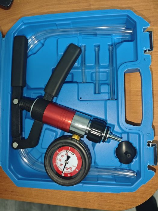 Набор для прокачки тормозов