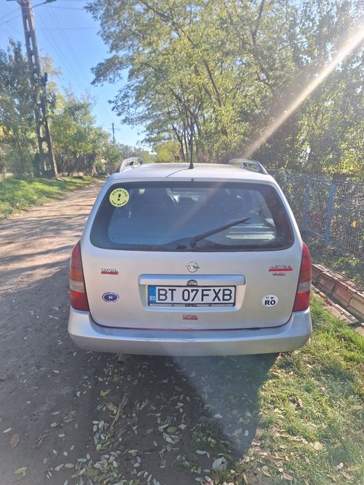 Vând Opel astra g