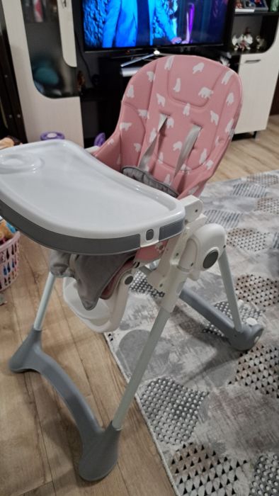 Стол за хранене за бебе