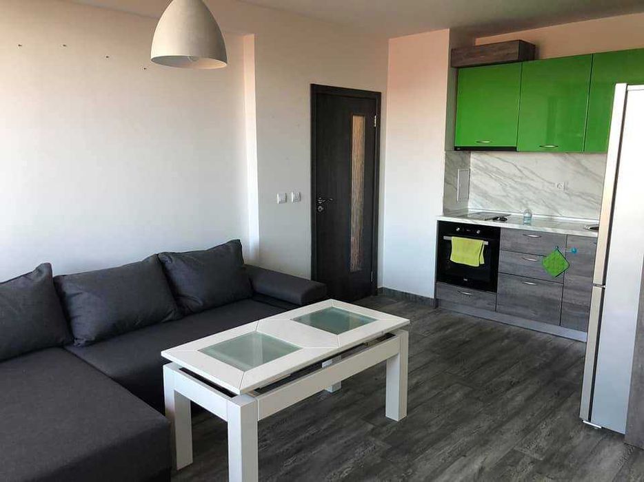 Тристаен ап. под наем в кв. Овча купел