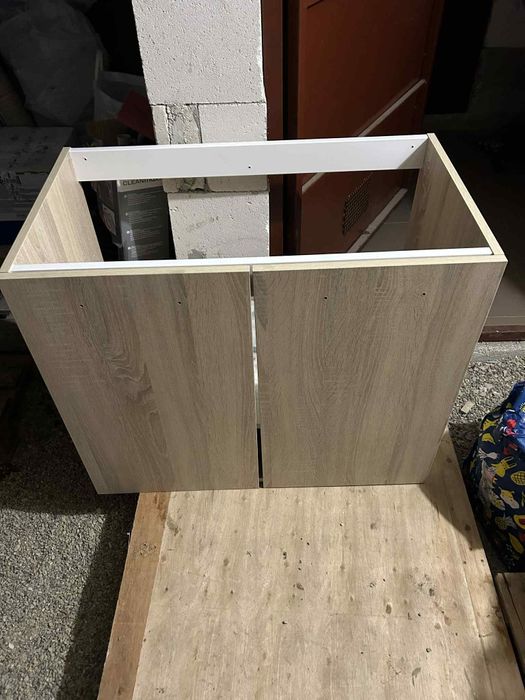 Vand mobilier de baie