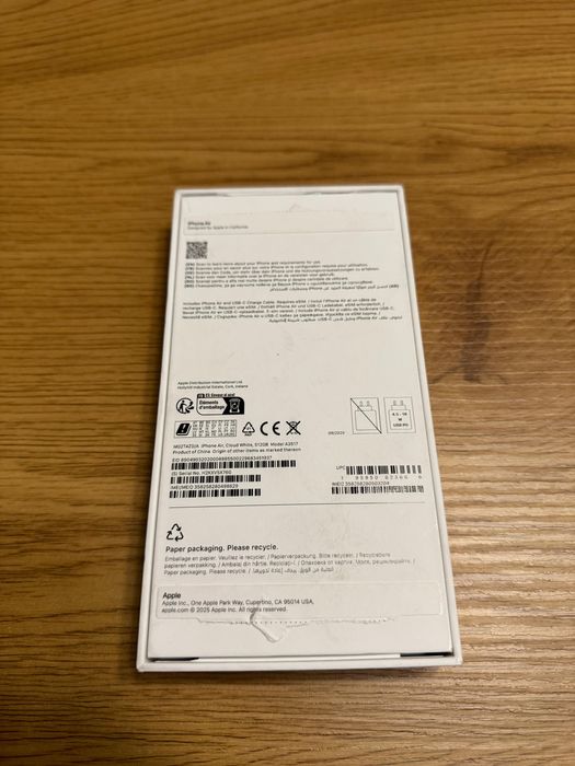  Vand iPhone 17 AIR / 512 GB / NOU / Garantie / MDM 