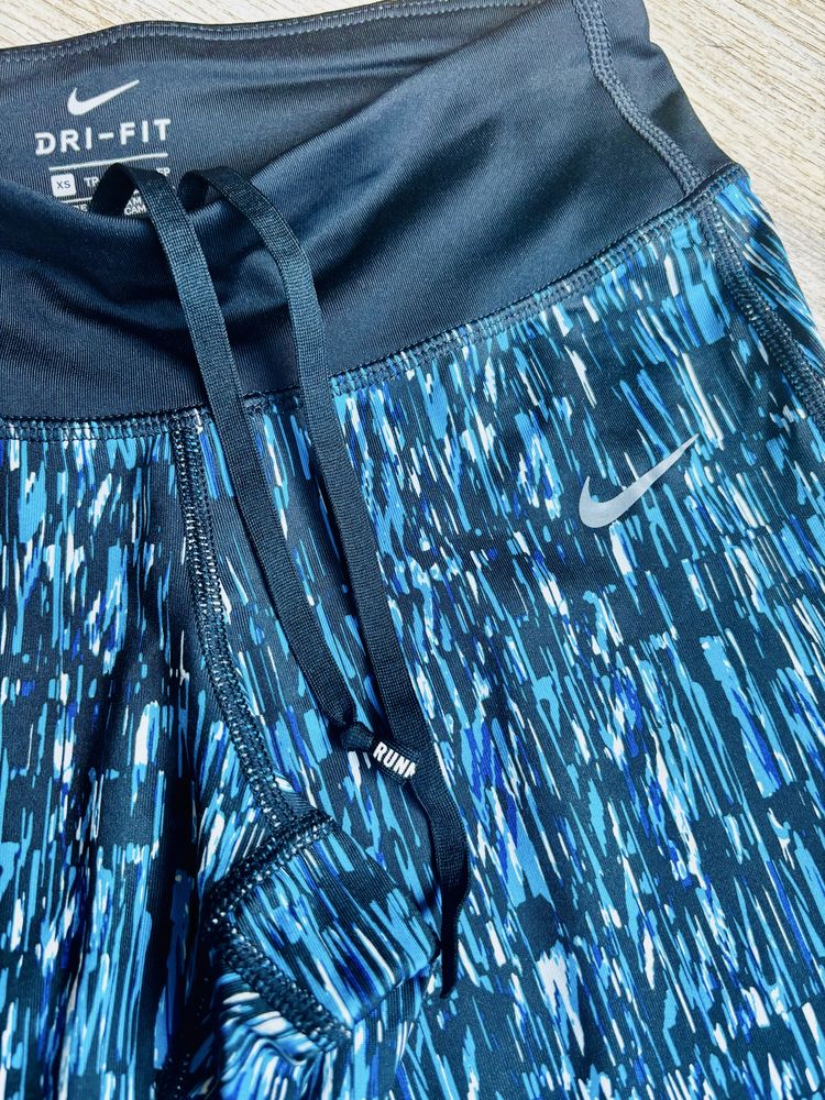 Дамски спортен клин 7/8 Nike Dri-Fit XS