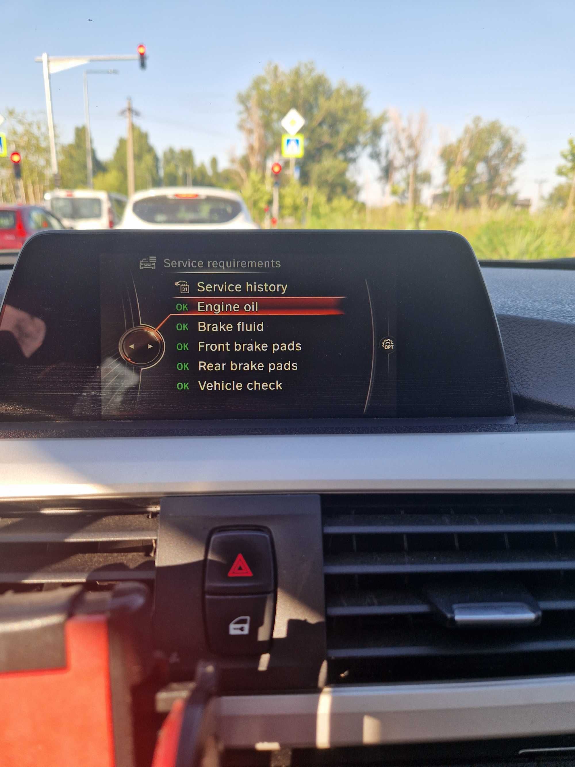 BMW F31 318D, 2016- facelift (LCI)