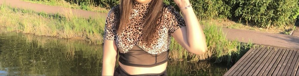 Crop top animal print