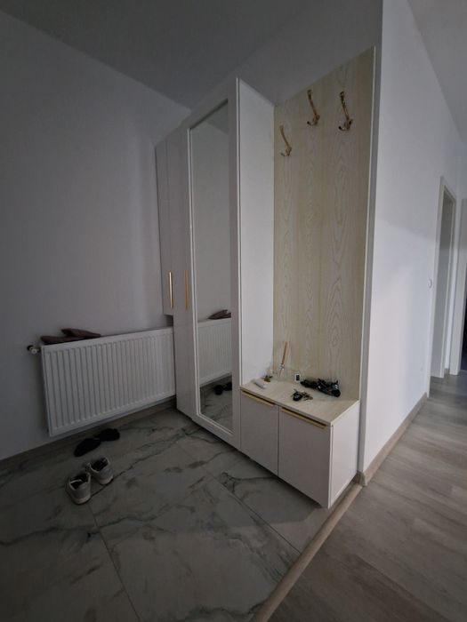 Vând apartament nou