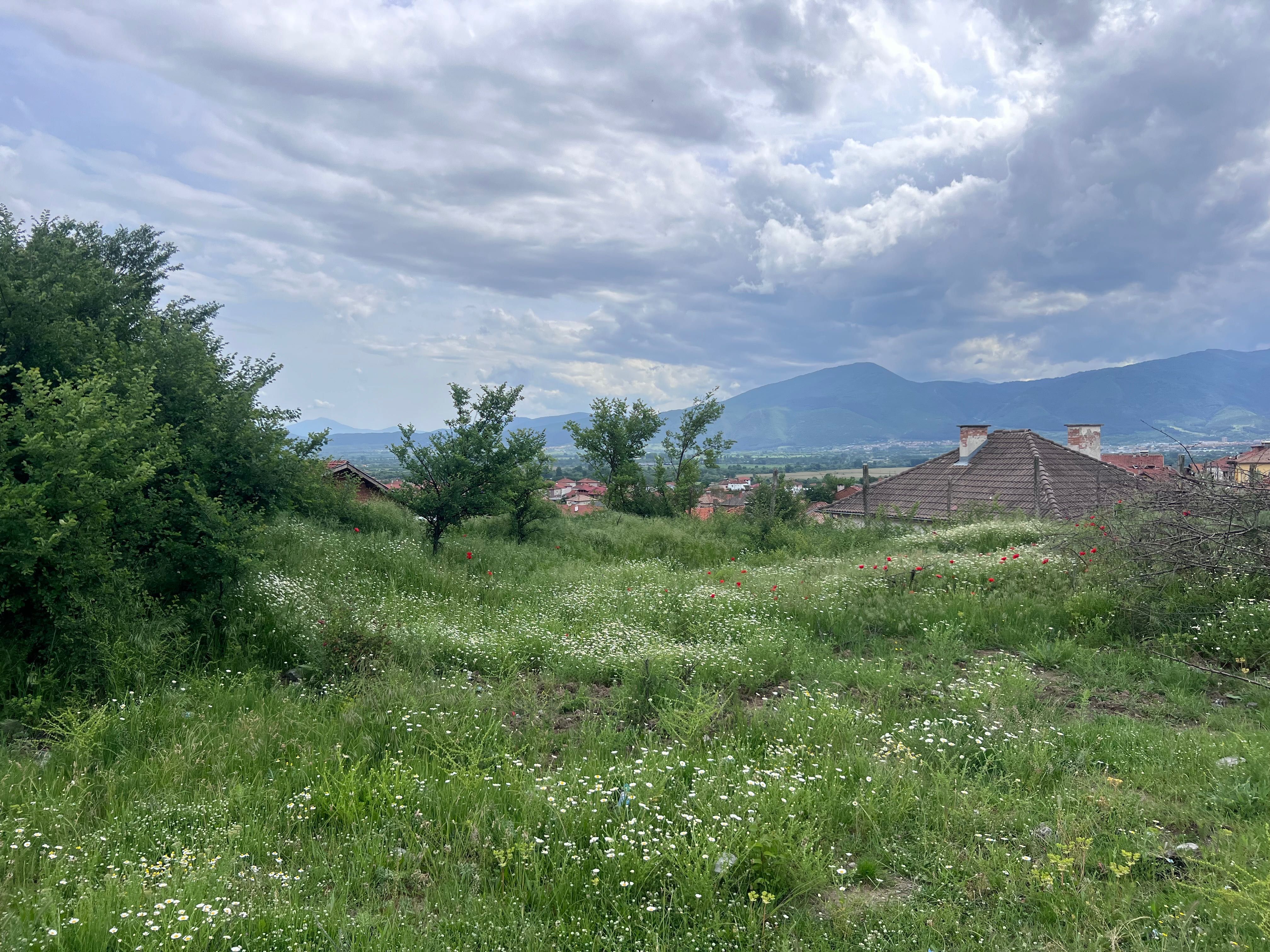 Продавам парцел в с.Огняново общ.Гърмен