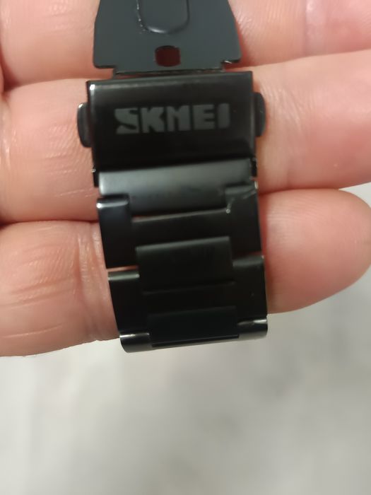 Vând ceas Skmei!