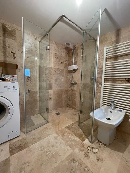 Paravane și cabine de duș, balustrade sticlă, terase – executăm la co